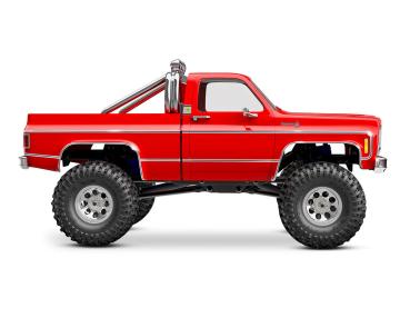 TRAXXAS TRX-4M CHEVY K10 4X4 LIFTED ROT 1/18 CRAWLER RTR BRUSHED, MIT AKKU UND USB LADEGERÄT