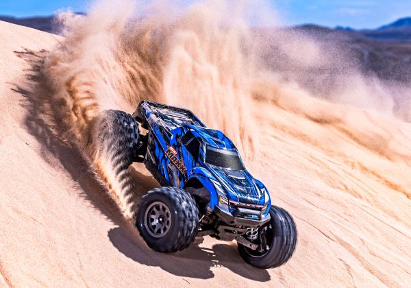 TRAXXAS MINI-MAXX 4WD BLAU BL-2S BRUSHLESS, HD-TEILE, MIT AKKU/LADER