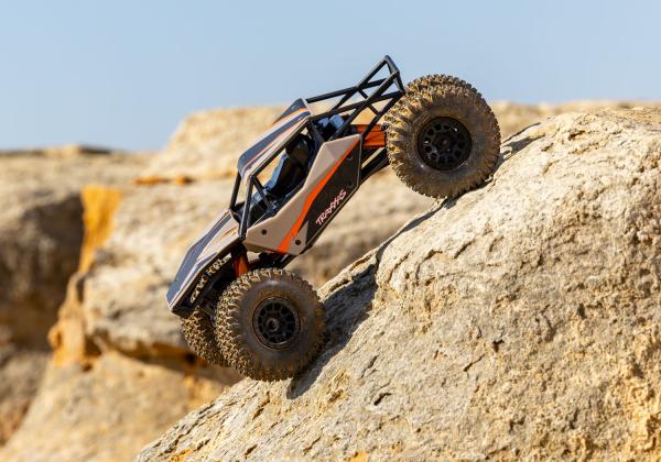 TRAXXAS TXC-4M EXTREME CRAWLER 1/18 RTR TAN BRUSHLESS, MIT 3S AKKU UND LADEGERÄT
