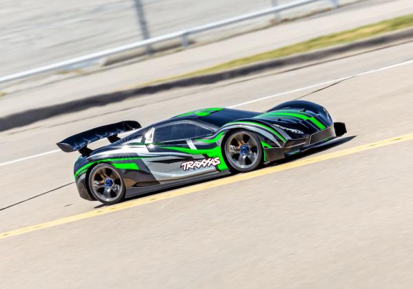 Traxxas XO-1 Supercar grün