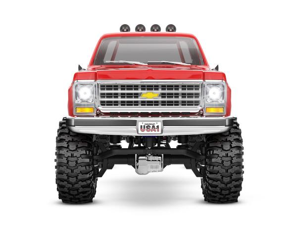 TRAXXAS TRX-4M CHEVY K10 4X4 LIFTED ROT 1/18 CRAWLER RTR BRUSHED, MIT AKKU UND USB LADEGERÄT