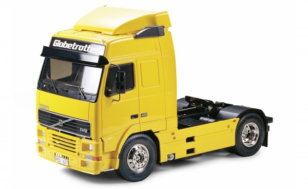 TRUCK VOLVO FH12 GLOBETROTTER 420