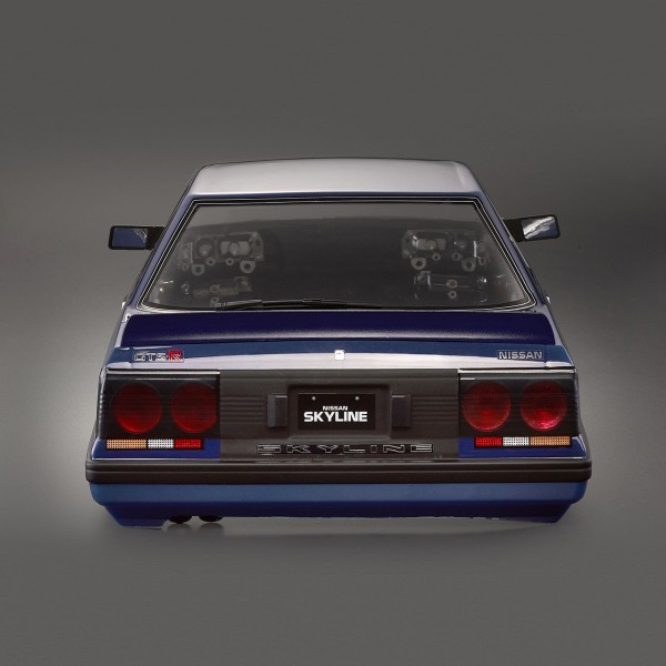 Killerbody Nissan Skyline R31 Karosserie lackiert Blau 195mm RTU